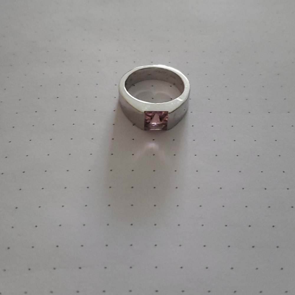 Cartier tank ring